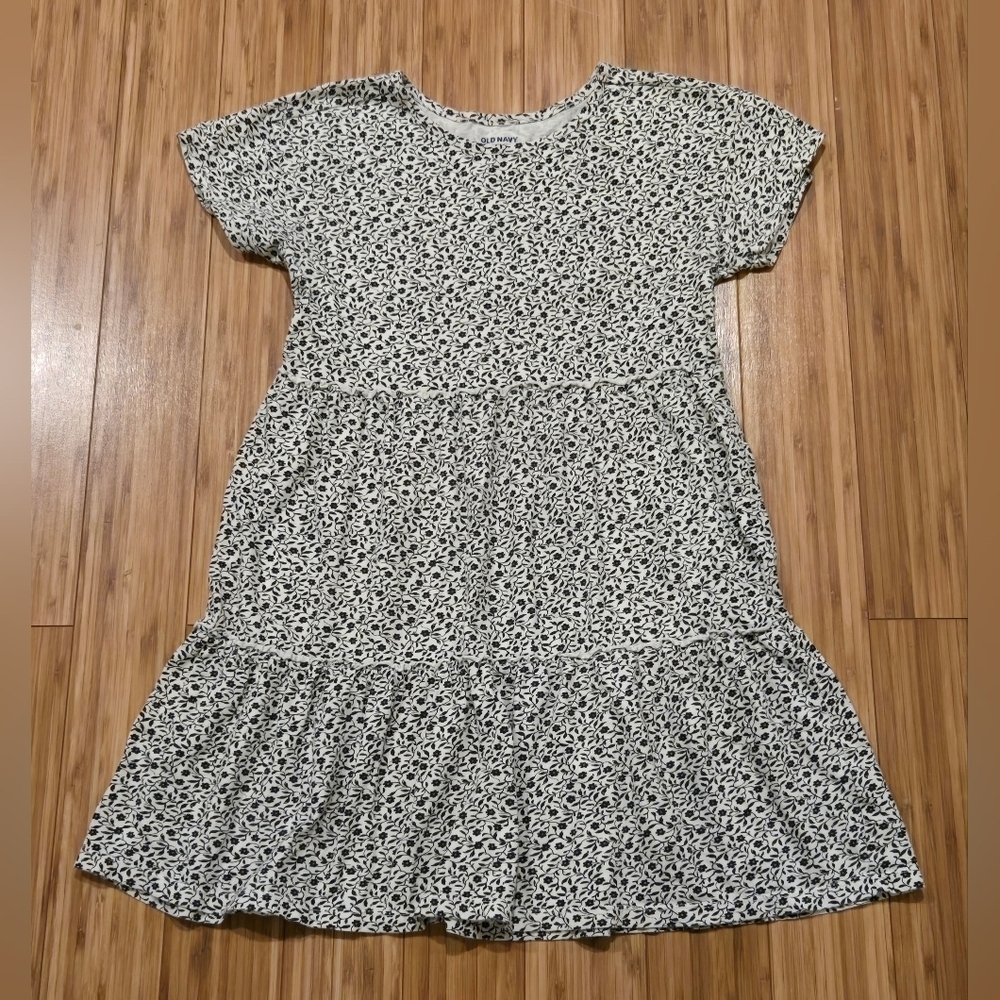 NWOT Old Navy Floral Print Dress